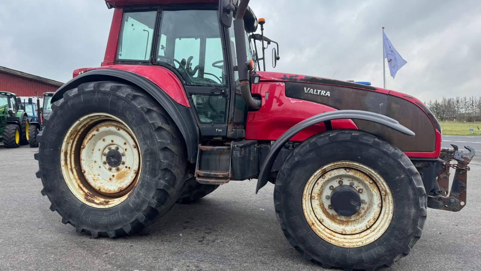 Traktor van het type Valtra T190 KUN 6100 TIMER!, Gebrauchtmaschine in Nørager (Foto 8)