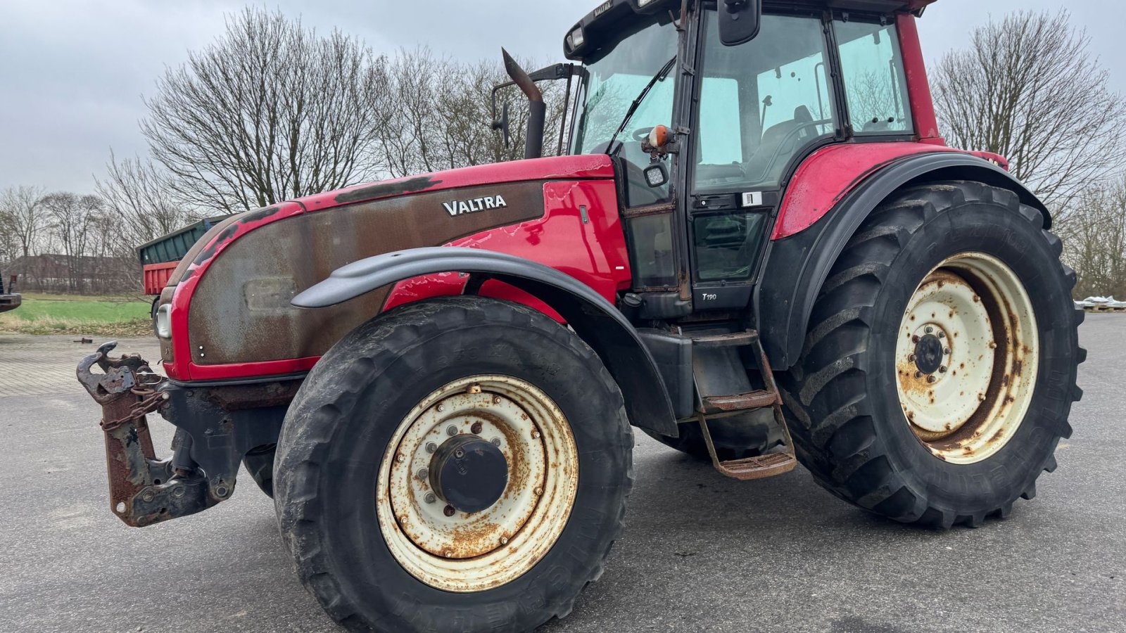 Traktor van het type Valtra T190 KUN 6100 TIMER!, Gebrauchtmaschine in Nørager (Foto 2)