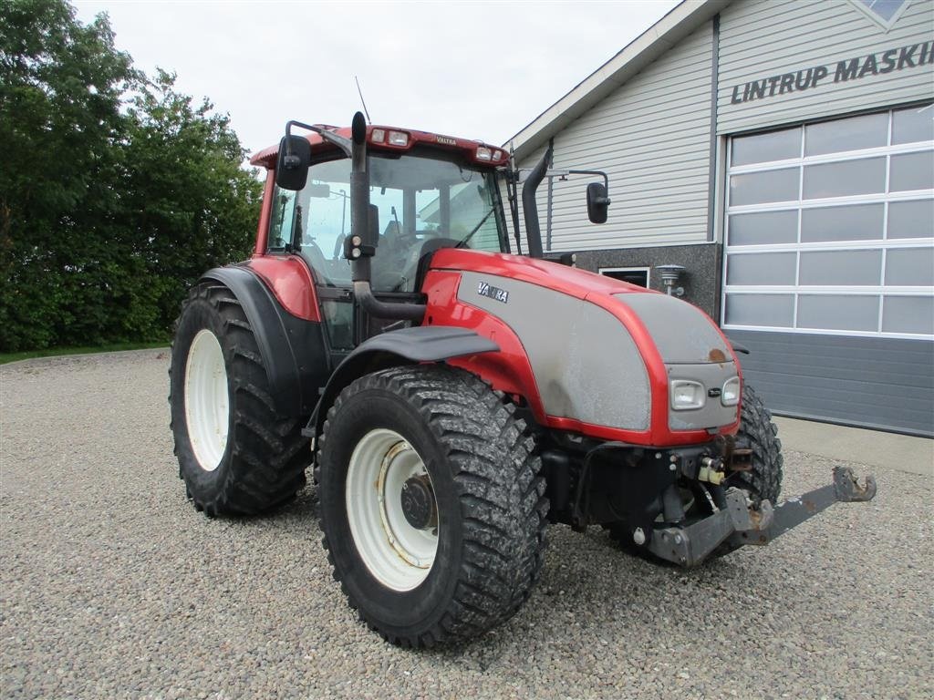 Traktor typu Valtra T190 Med frontlift og affjedret foraksel, Gebrauchtmaschine v Lintrup (Obrázek 18)
