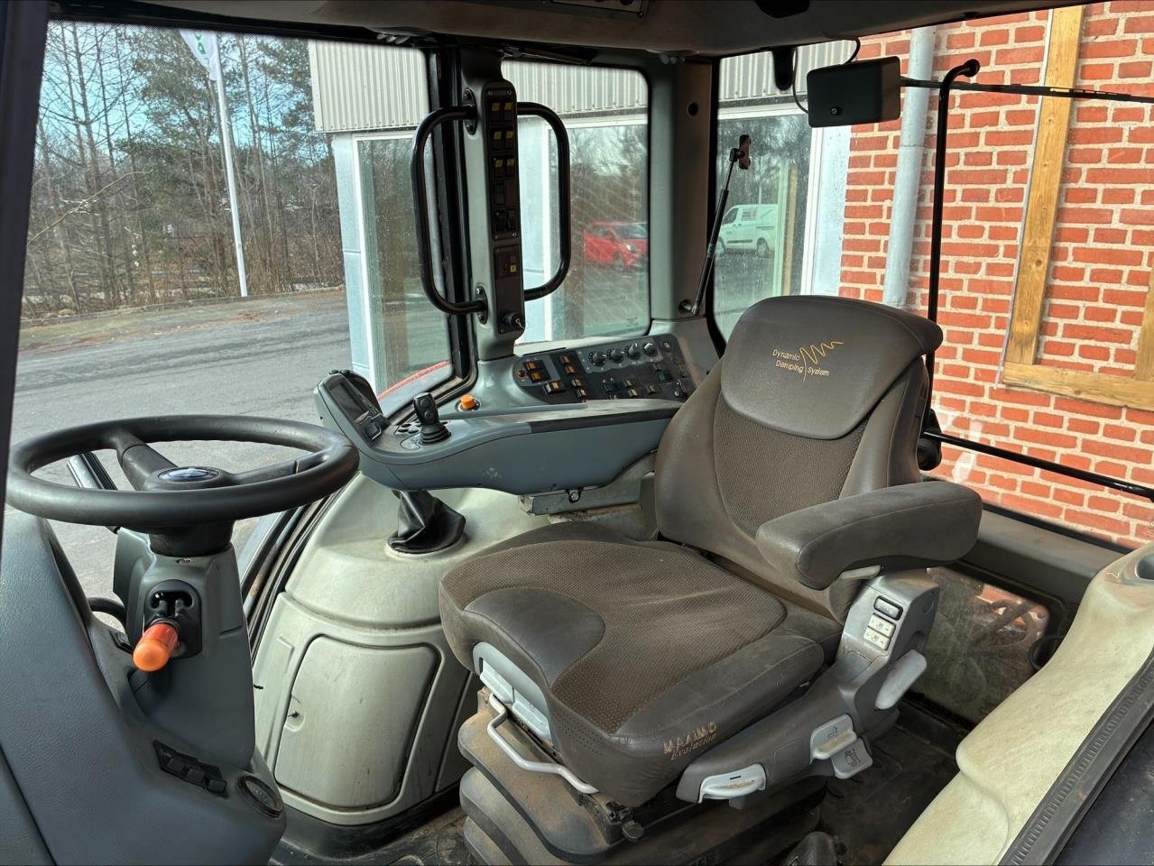 Traktor typu Valtra T191 ADVANCE, Gebrauchtmaschine w Skanderborg (Zdjęcie 6)