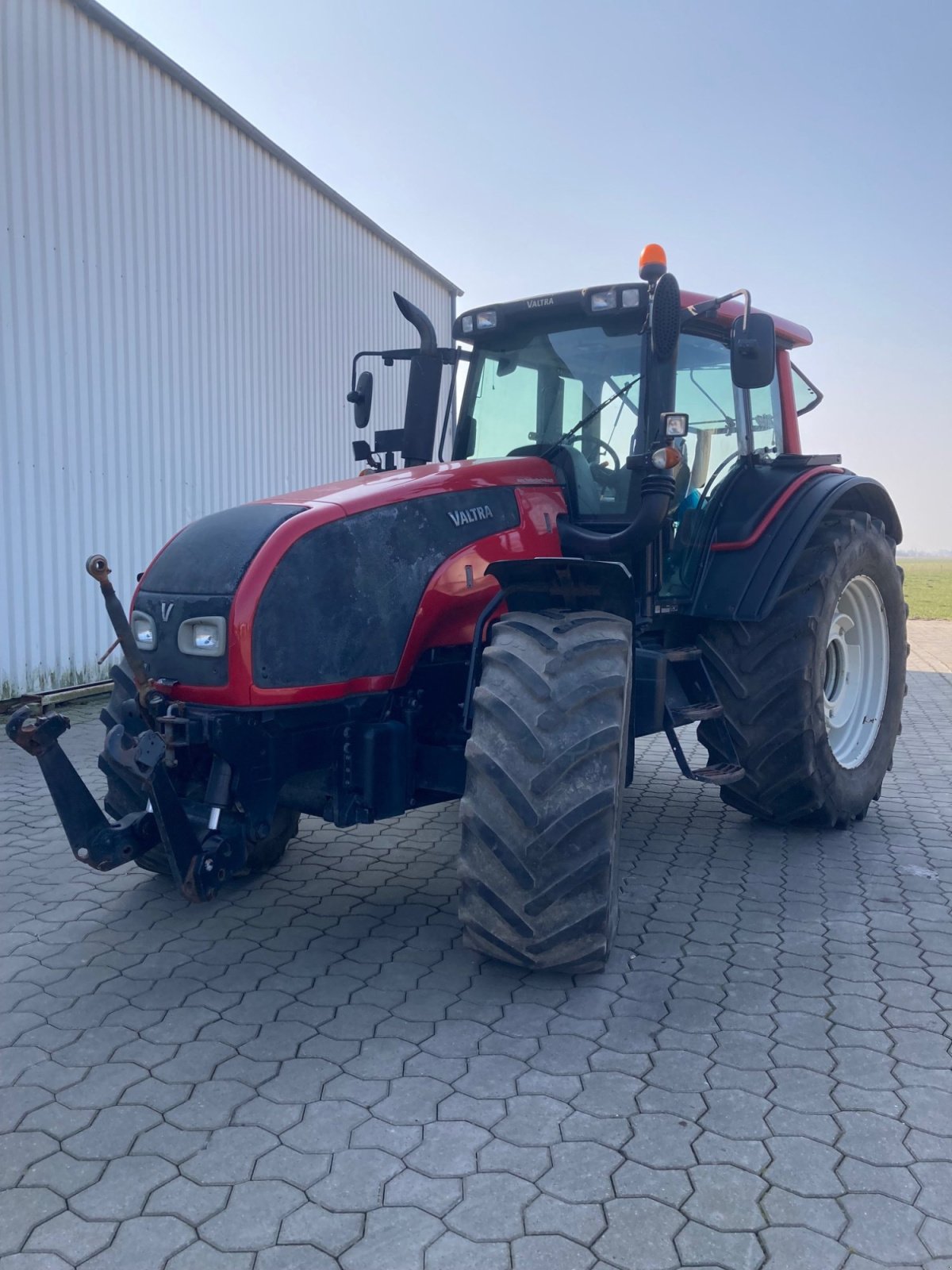 Traktor des Typs Valtra T191, Gebrauchtmaschine in Wangerland (Bild 5)