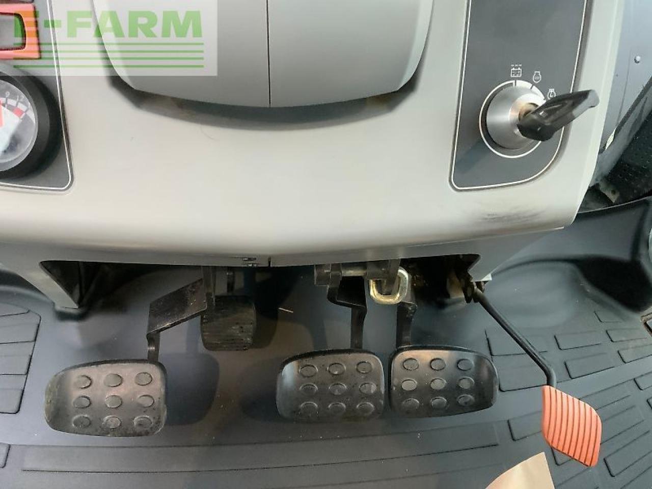 Traktor типа Valtra t194 direct tractor (st24916) Direct, Gebrauchtmaschine в SHAFTESBURY (Фотография 21)