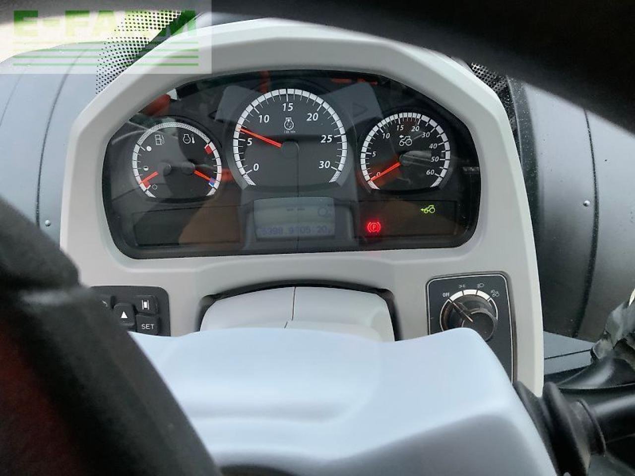 Traktor типа Valtra t194 direct tractor (st24916) Direct, Gebrauchtmaschine в SHAFTESBURY (Фотография 22)