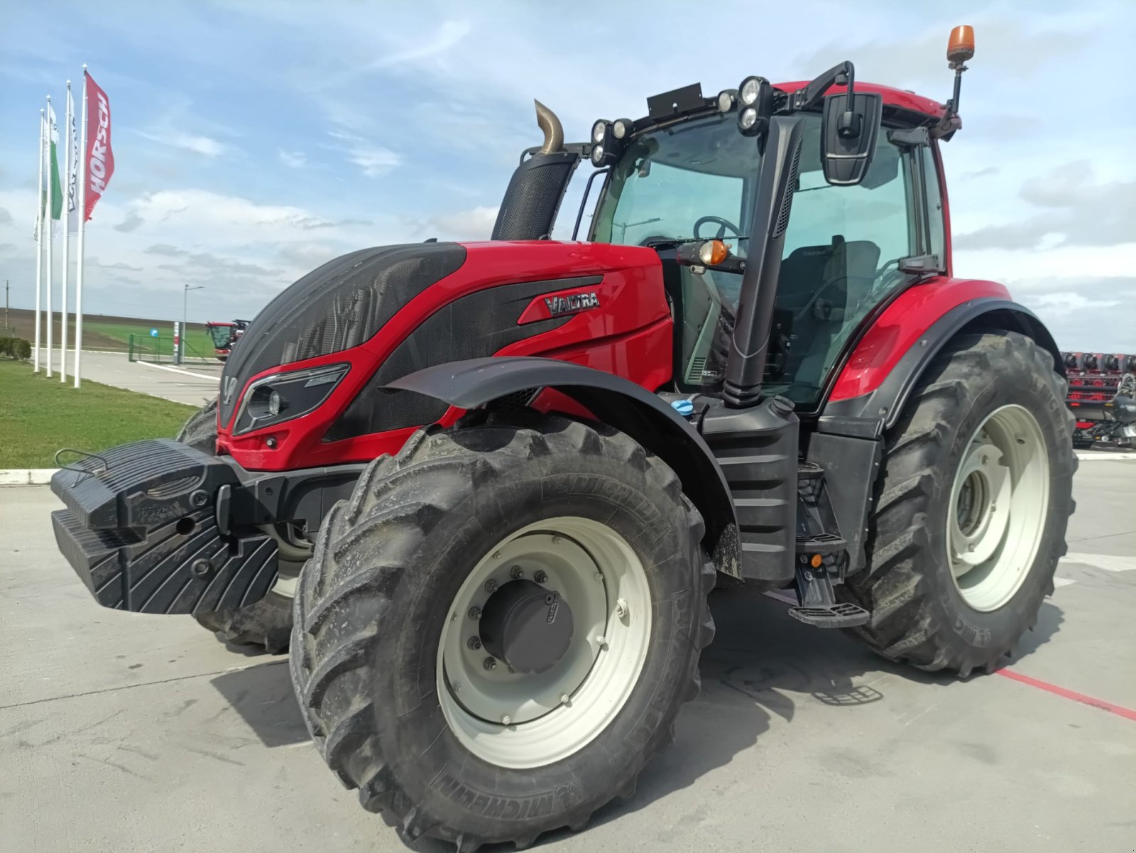 Traktor typu Valtra T194 HiTech, Gebrauchtmaschine w Orţişoara (Zdjęcie 3)