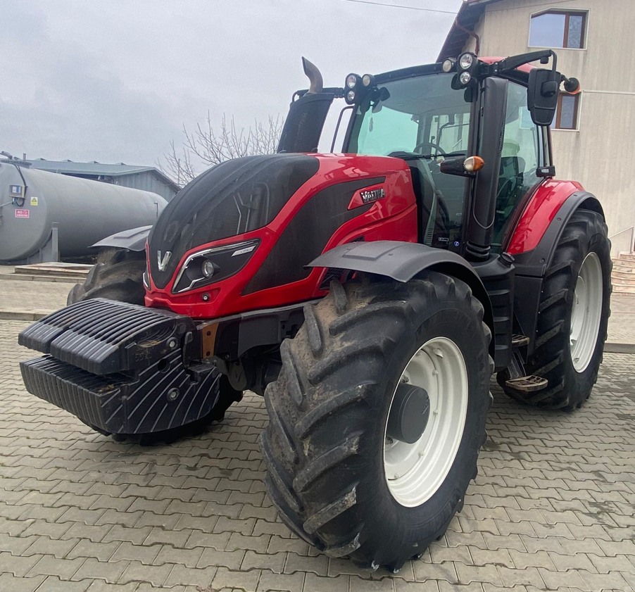 Traktor typu Valtra T194 HiTech, Gebrauchtmaschine v Orţişoara (Obrázek 1)