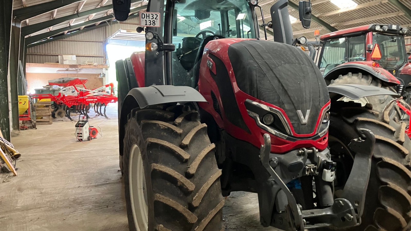 Traktor типа Valtra T195 Active ----- SÆLGES FOR KUNDE ---, Gebrauchtmaschine в Høng (Фотография 1)