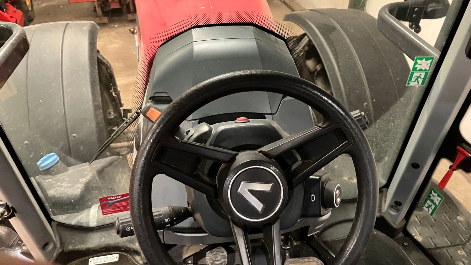 Traktor от тип Valtra T195 Active -----  SÆLGES FOR KUNDE ---  KUN KØRT 1130 Timer  ---, Gebrauchtmaschine в Høng (Снимка 8)