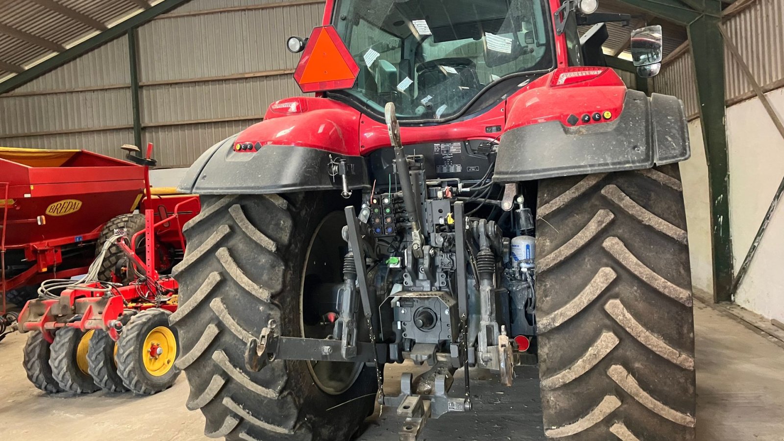 Traktor от тип Valtra T195 Active -----  SÆLGES FOR KUNDE ---  KUN KØRT 1130 Timer  ---, Gebrauchtmaschine в Høng (Снимка 5)