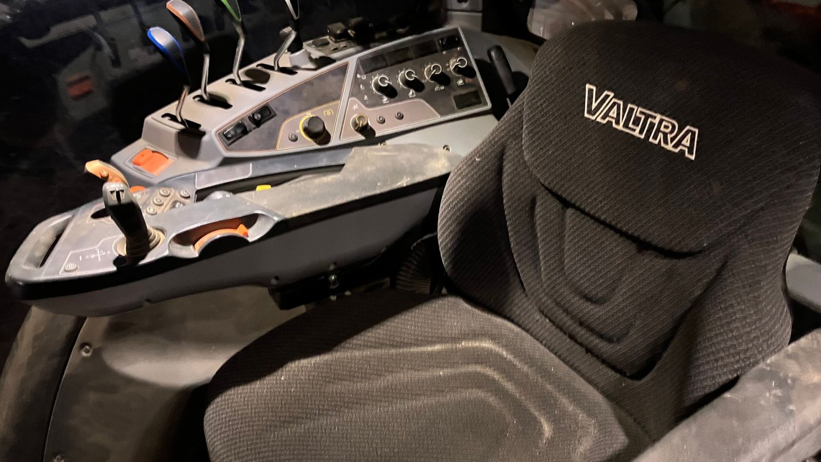 Traktor vrste Valtra T195 Active ---  TIL SALG NU  ---, Gebrauchtmaschine v Høng (Slika 11)