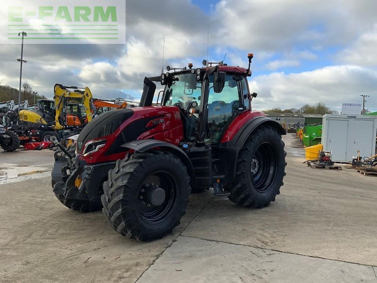 Traktor типа Valtra t195 active tractor (st21562) Active, Gebrauchtmaschine в SHAFTESBURY (Фотография 5)