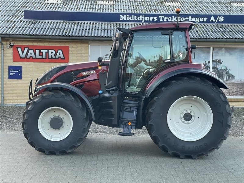 Traktor des Typs Valtra T195 Active, Gebrauchtmaschine in Nimtofte (Bild 1)