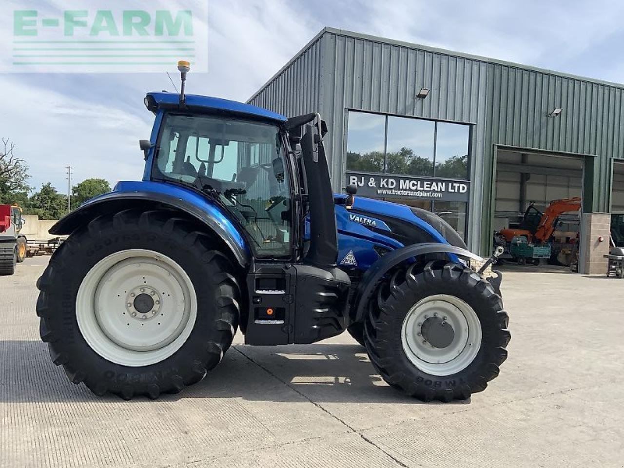 Traktor του τύπου Valtra t195 versu tractor (st23736) Versu, Gebrauchtmaschine σε SHAFTESBURY (Φωτογραφία 1)