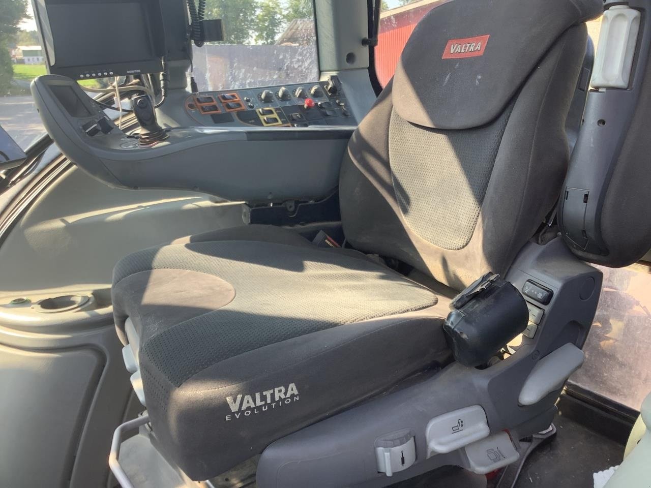 Traktor типа Valtra T202, Gebrauchtmaschine в Maribo (Фотография 3)