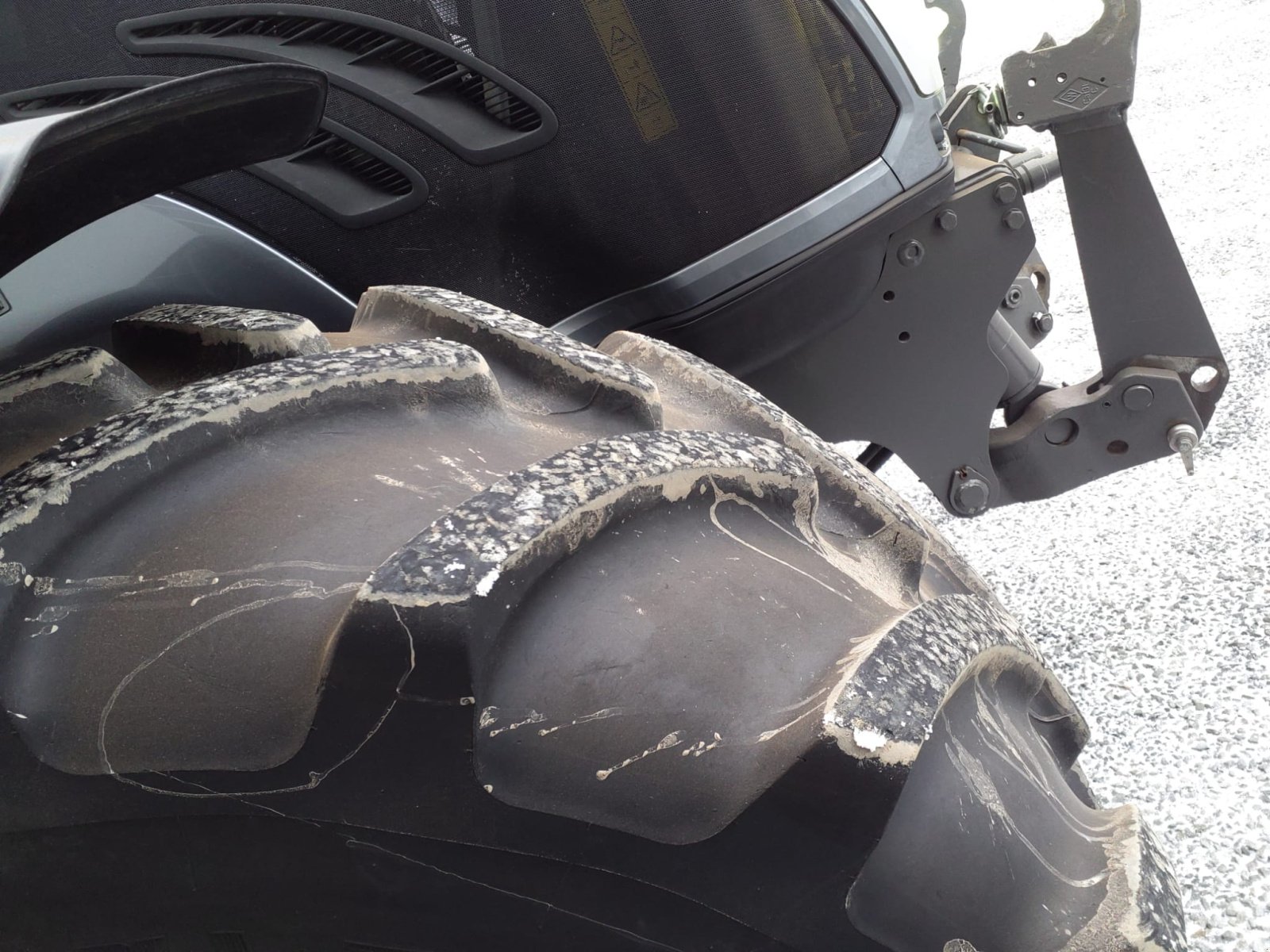 Traktor Türe ait Valtra T203 D, Gebrauchtmaschine içinde Deggendorf (resim 8)