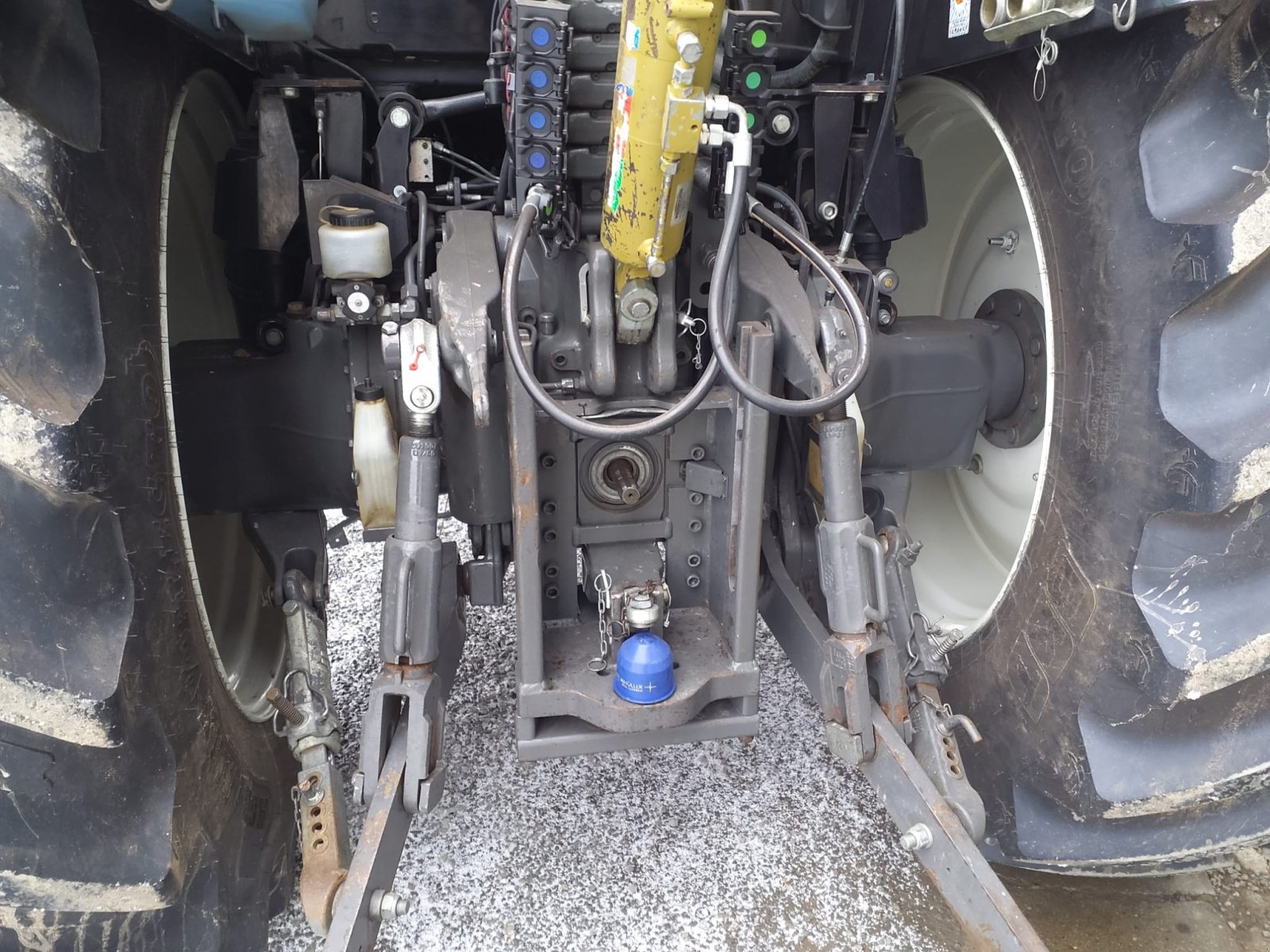 Traktor Türe ait Valtra T203 D, Gebrauchtmaschine içinde Deggendorf (resim 10)