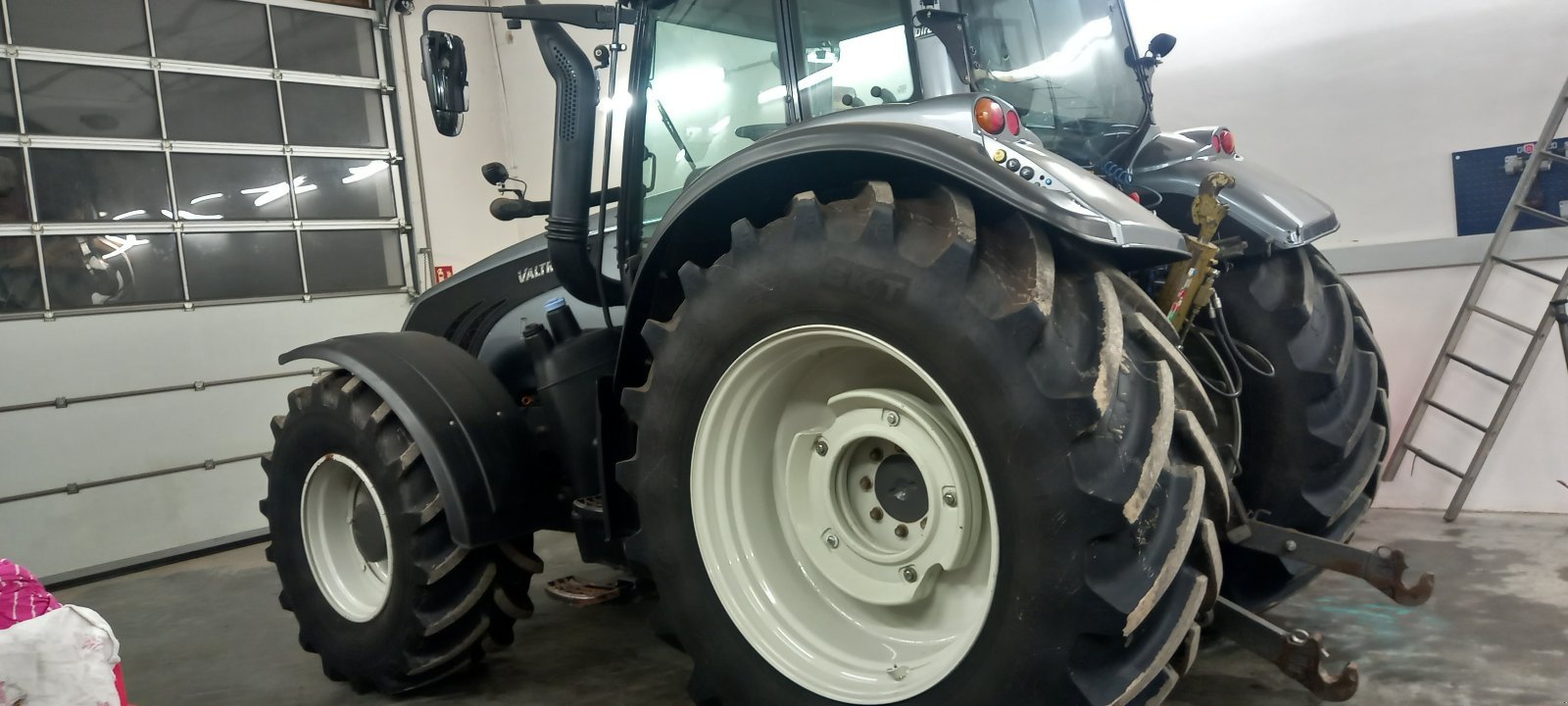 Traktor Türe ait Valtra T203 D, Gebrauchtmaschine içinde Deggendorf (resim 17)