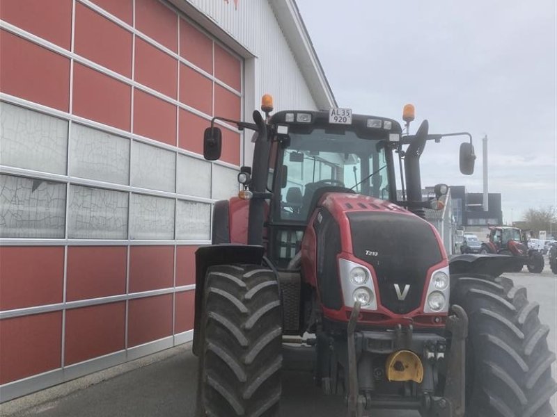 Traktor типа Valtra T213 Versu Luftaffjedret kabine & foraksel GPS Ready, Gebrauchtmaschine в Hobro