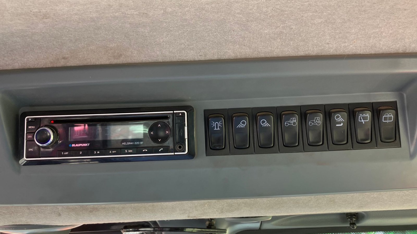 Traktor tipa Valtra T213 Versu - SÆLGES FOR KUNDE;, Gebrauchtmaschine u Høng (Slika 14)