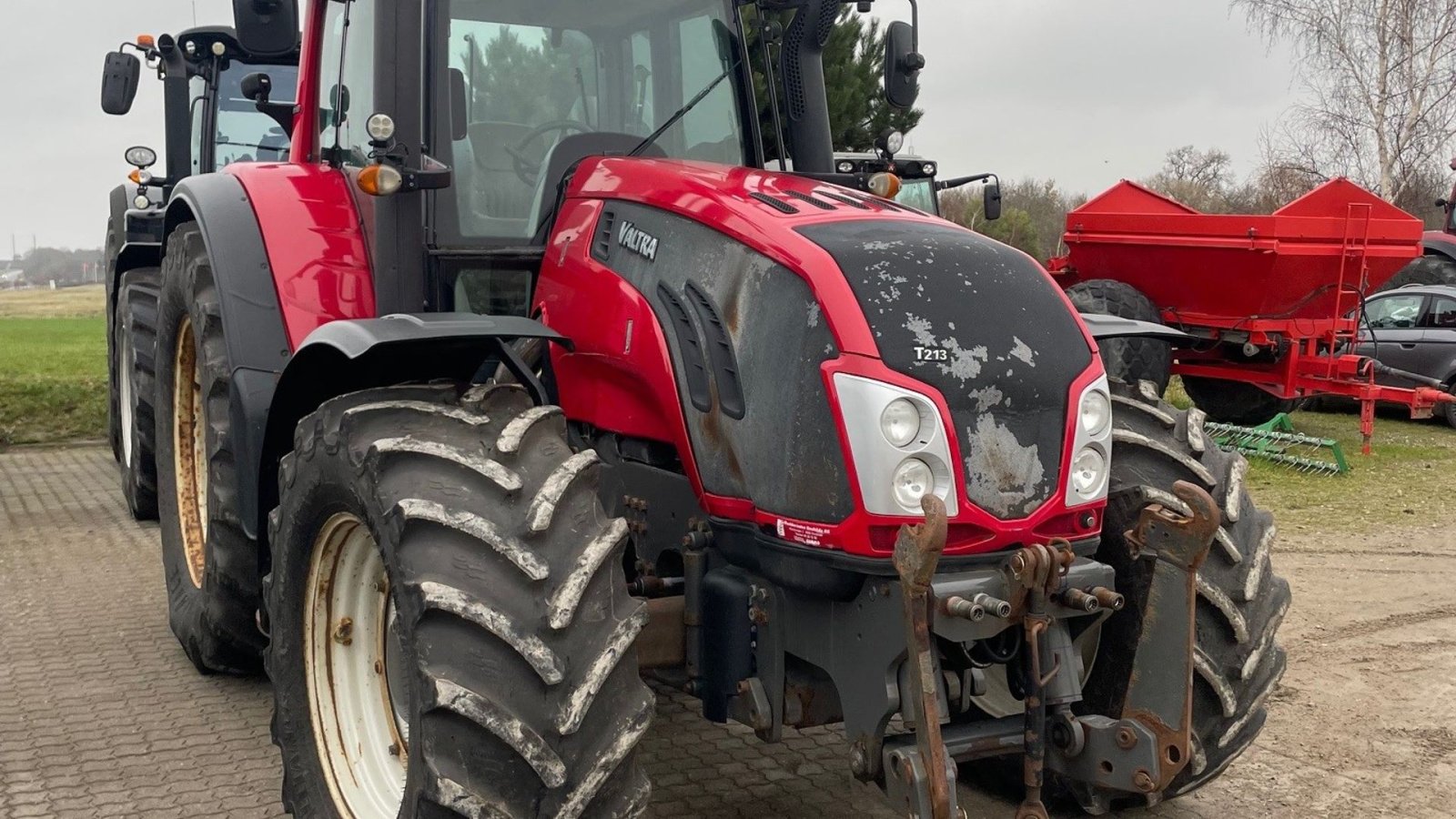 Traktor типа Valtra T213 Versu --- Valtra T213 Versu ---, Gebrauchtmaschine в Høng (Фотография 3)