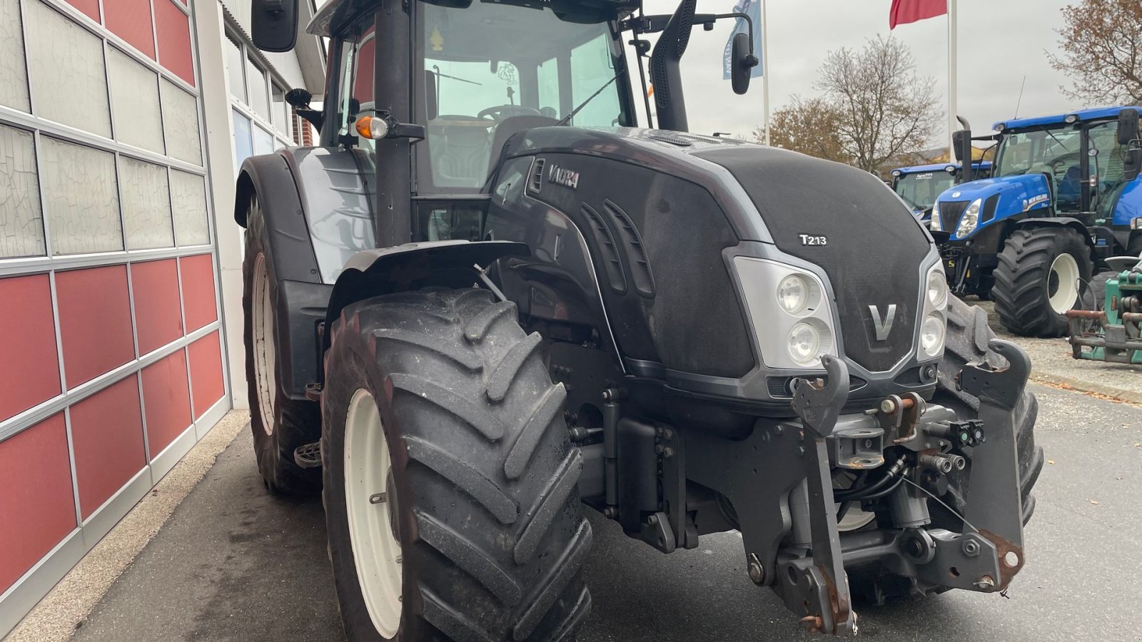 Traktor от тип Valtra T213 Versu Versu, Gebrauchtmaschine в Hobro (Снимка 3)