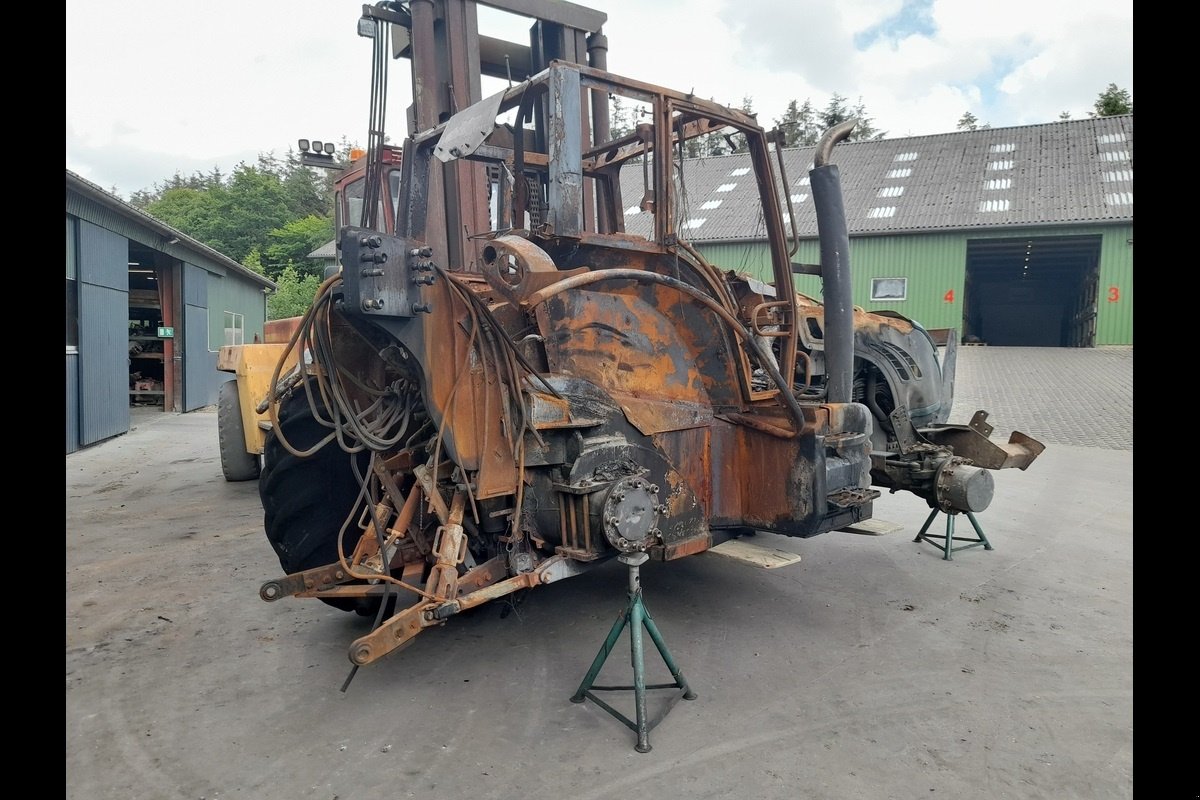 Traktor des Typs Valtra T213, Gebrauchtmaschine in Viborg (Bild 2)