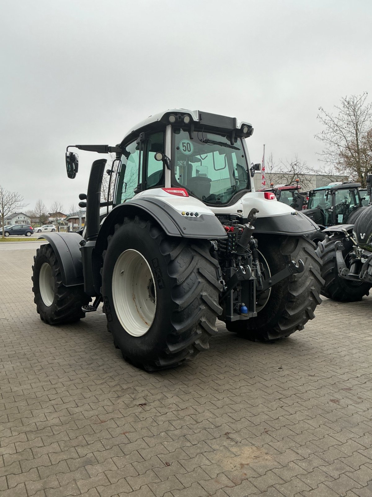 Traktor del tipo Valtra T214 D, Gebrauchtmaschine en Deggendorf (Imagen 3)