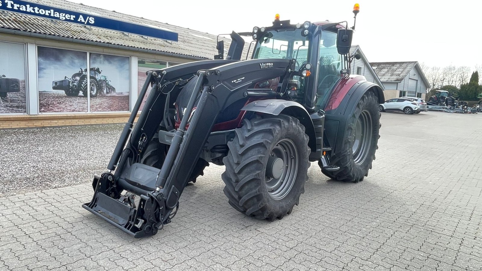 Traktor typu Valtra T214 Versu SmartTouch, Gebrauchtmaschine w Nimtofte (Zdjęcie 5)