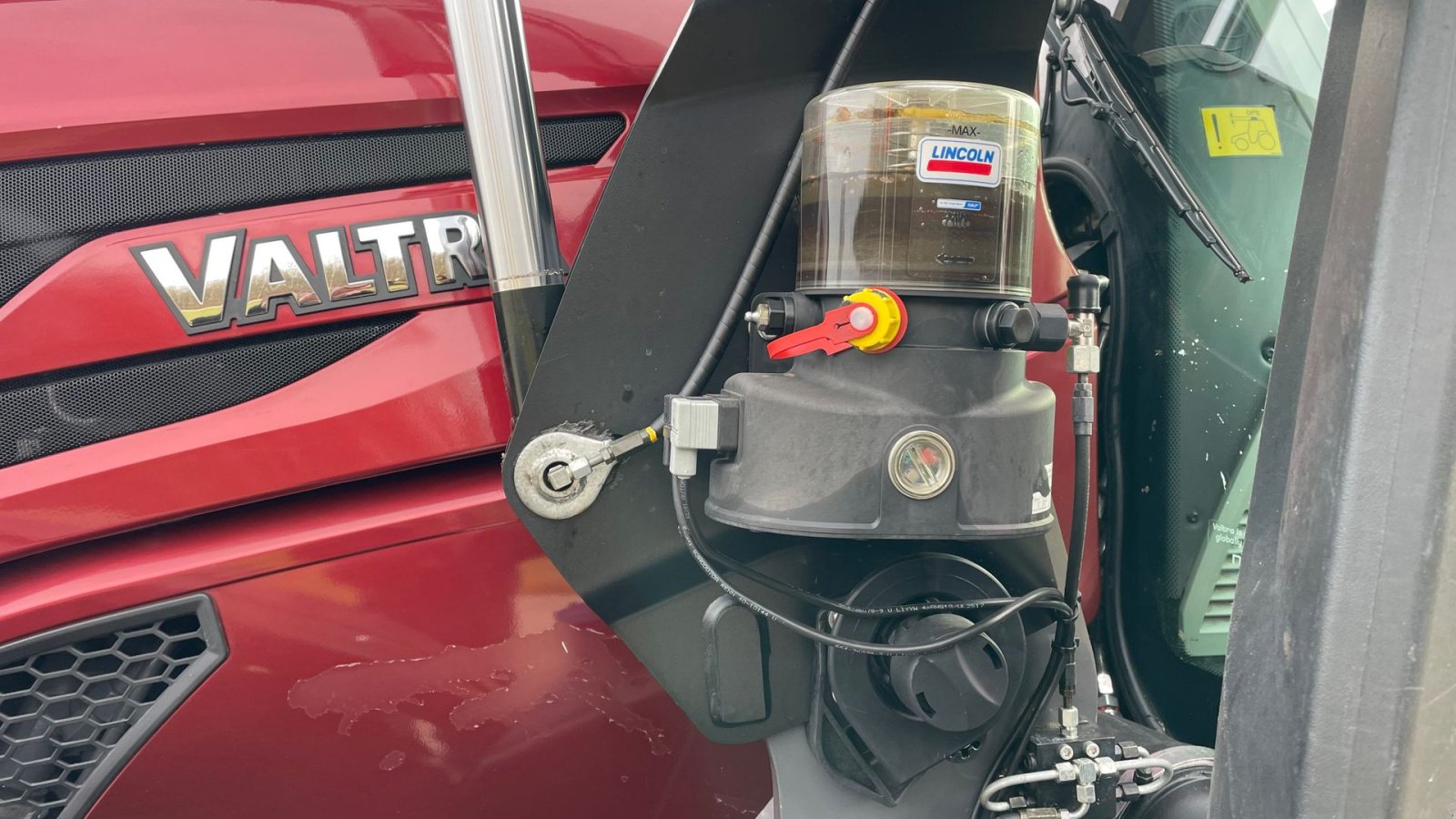 Traktor typu Valtra T214 Versu SmartTouch, Gebrauchtmaschine w Nimtofte (Zdjęcie 13)