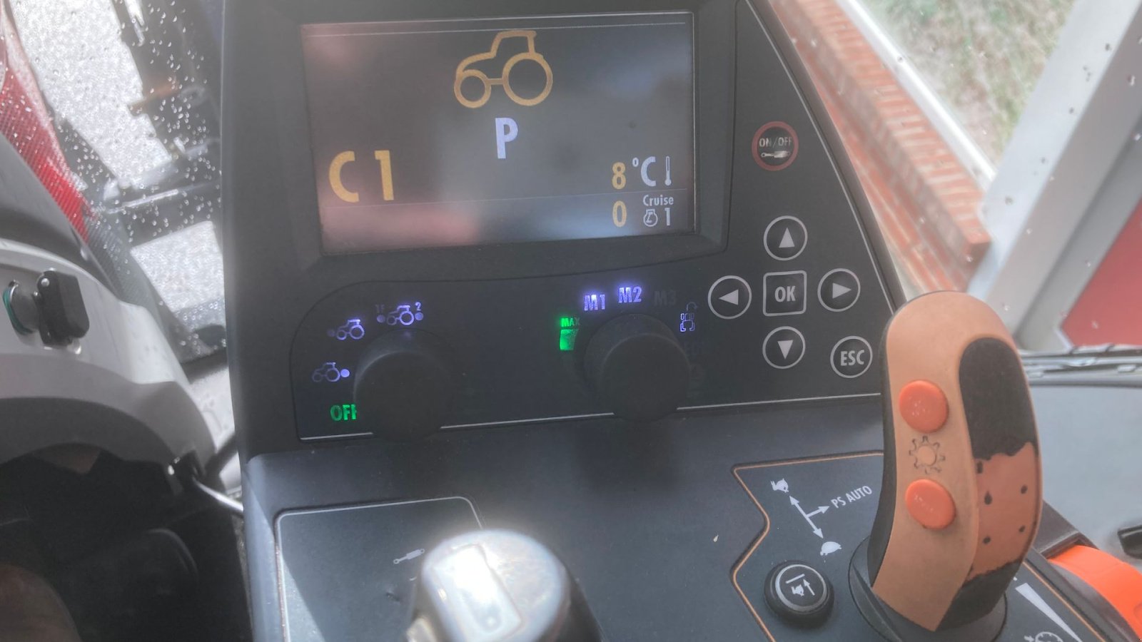 Traktor tipa Valtra T214 Versu Versu, Gebrauchtmaschine u Hobro (Slika 13)