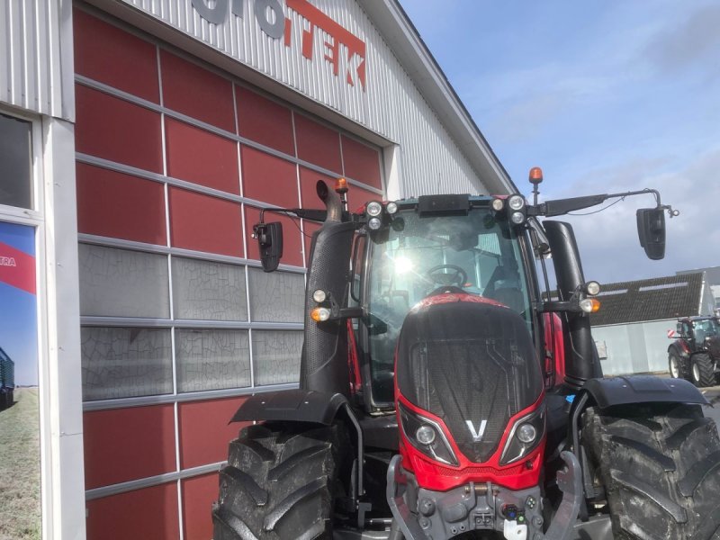 Traktor za tip Valtra T214 Versu Versu, Gebrauchtmaschine u Hobro (Slika 1)