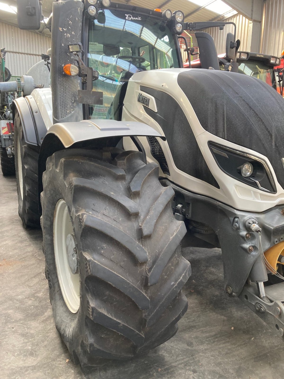 Traktor za tip Valtra T214, Gebrauchtmaschine u Wangerland (Slika 3)