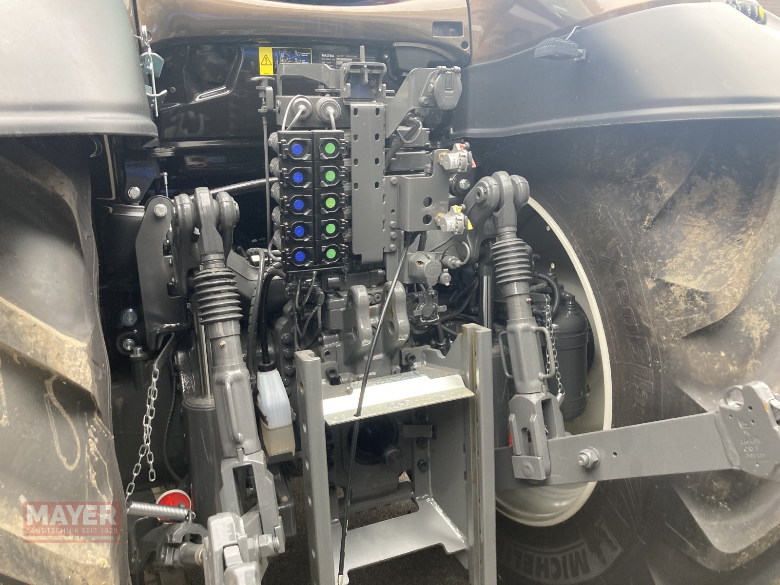 Traktor del tipo Valtra T215 D, Gebrauchtmaschine In Unterroth (Immagine 4)