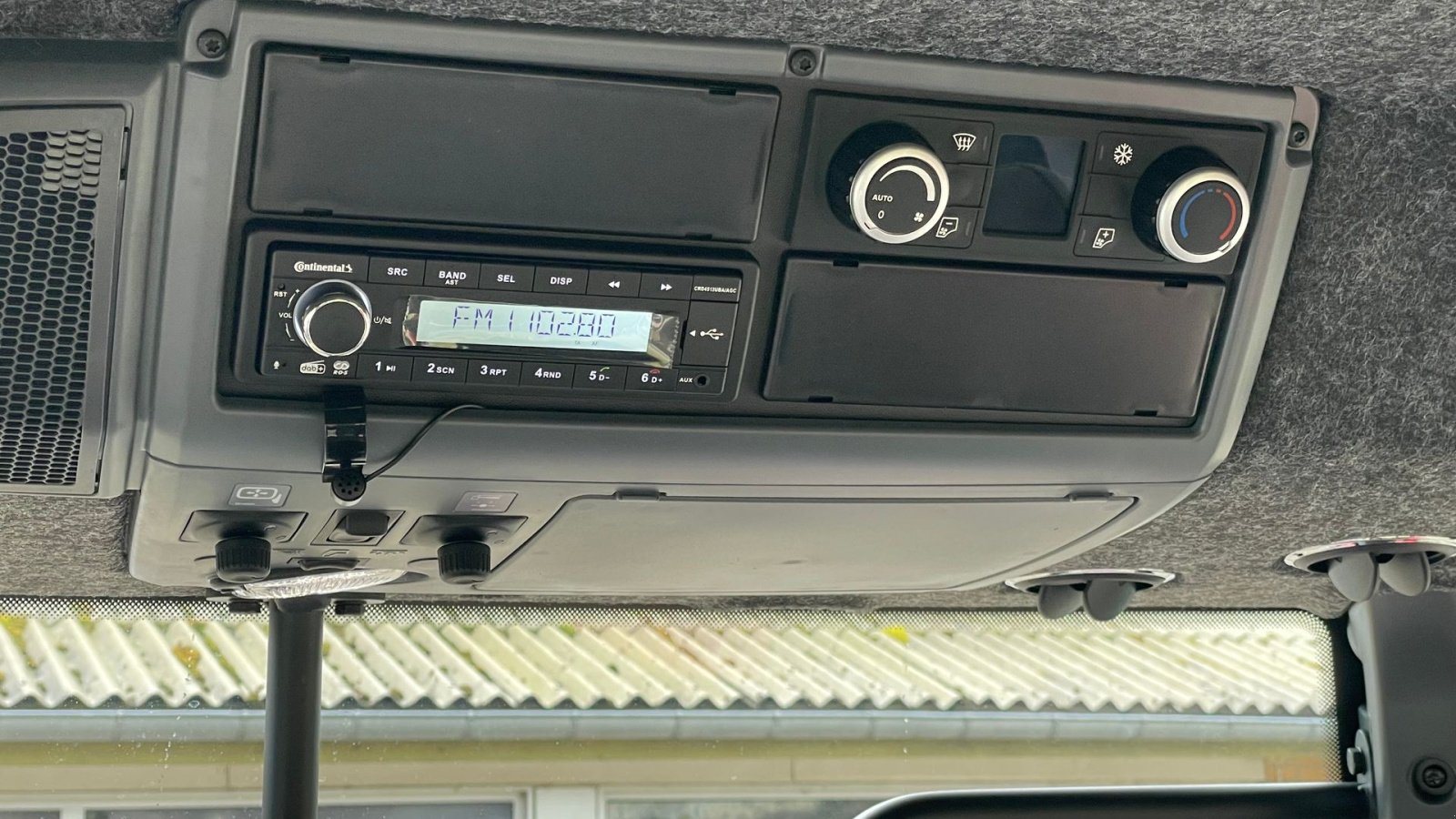 Traktor du type Valtra T215 Direct, Gebrauchtmaschine en Nimtofte (Photo 11)