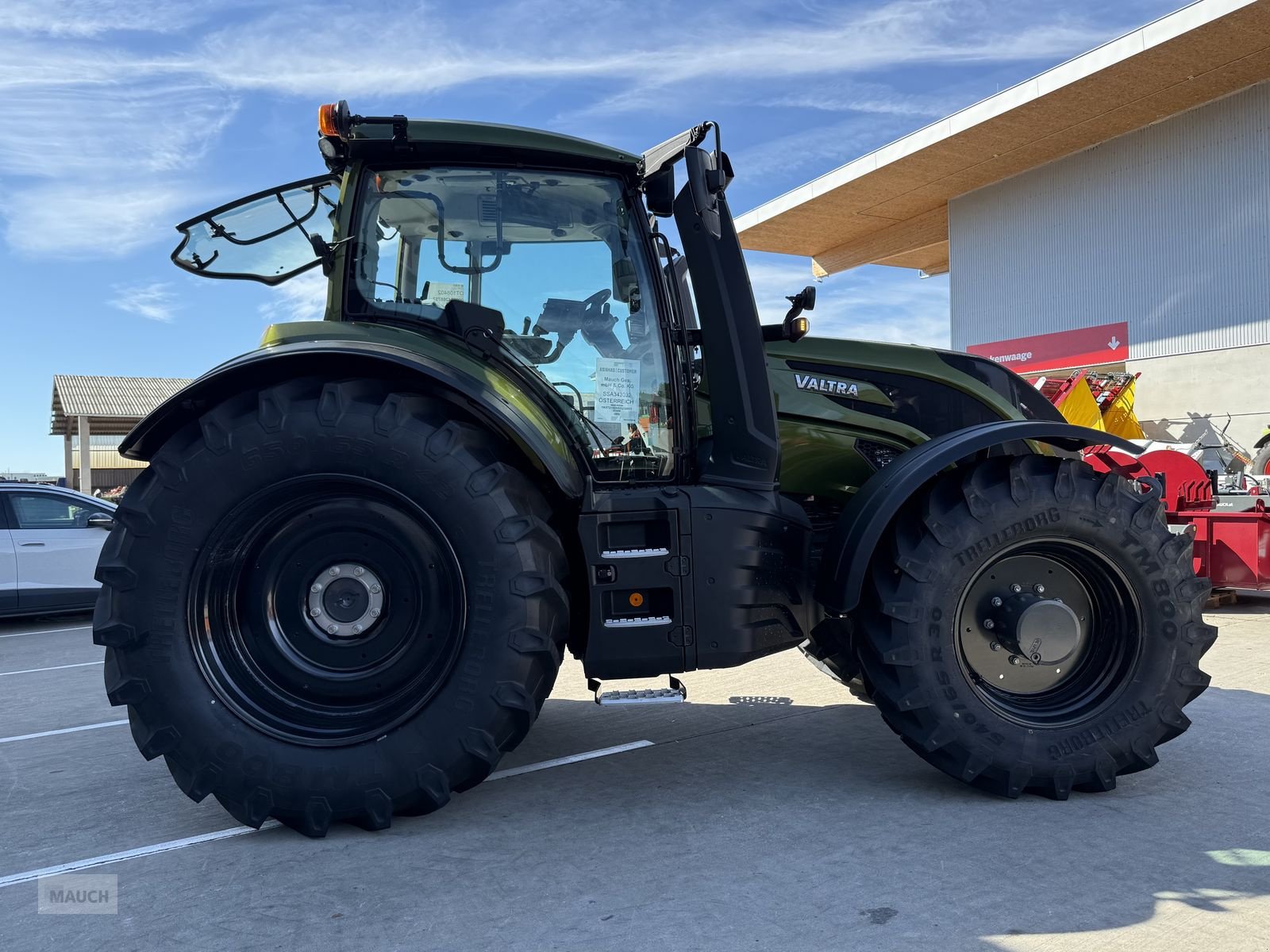 Traktor typu Valtra T215 Direct, Neumaschine v Burgkirchen (Obrázek 8)