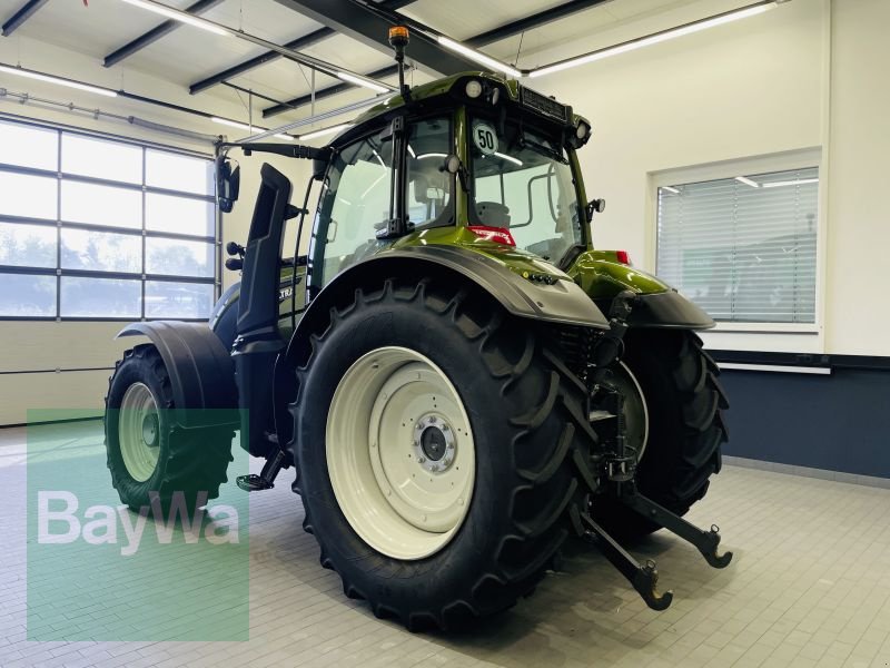 Traktor des Typs Valtra T215 Versu, Gebrauchtmaschine in Manching (Bild 9)