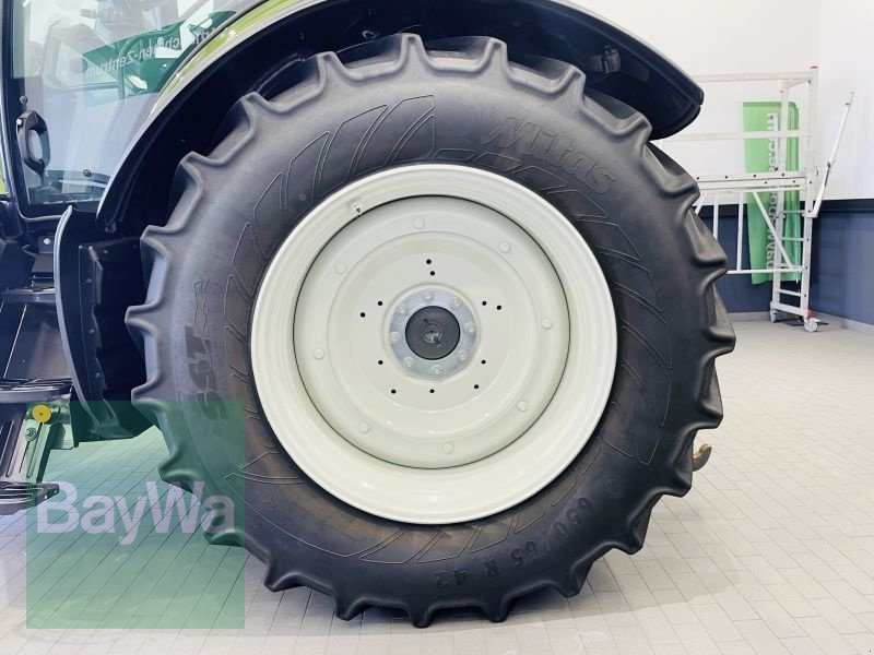 Traktor des Typs Valtra T215 Versu, Gebrauchtmaschine in Manching (Bild 18)