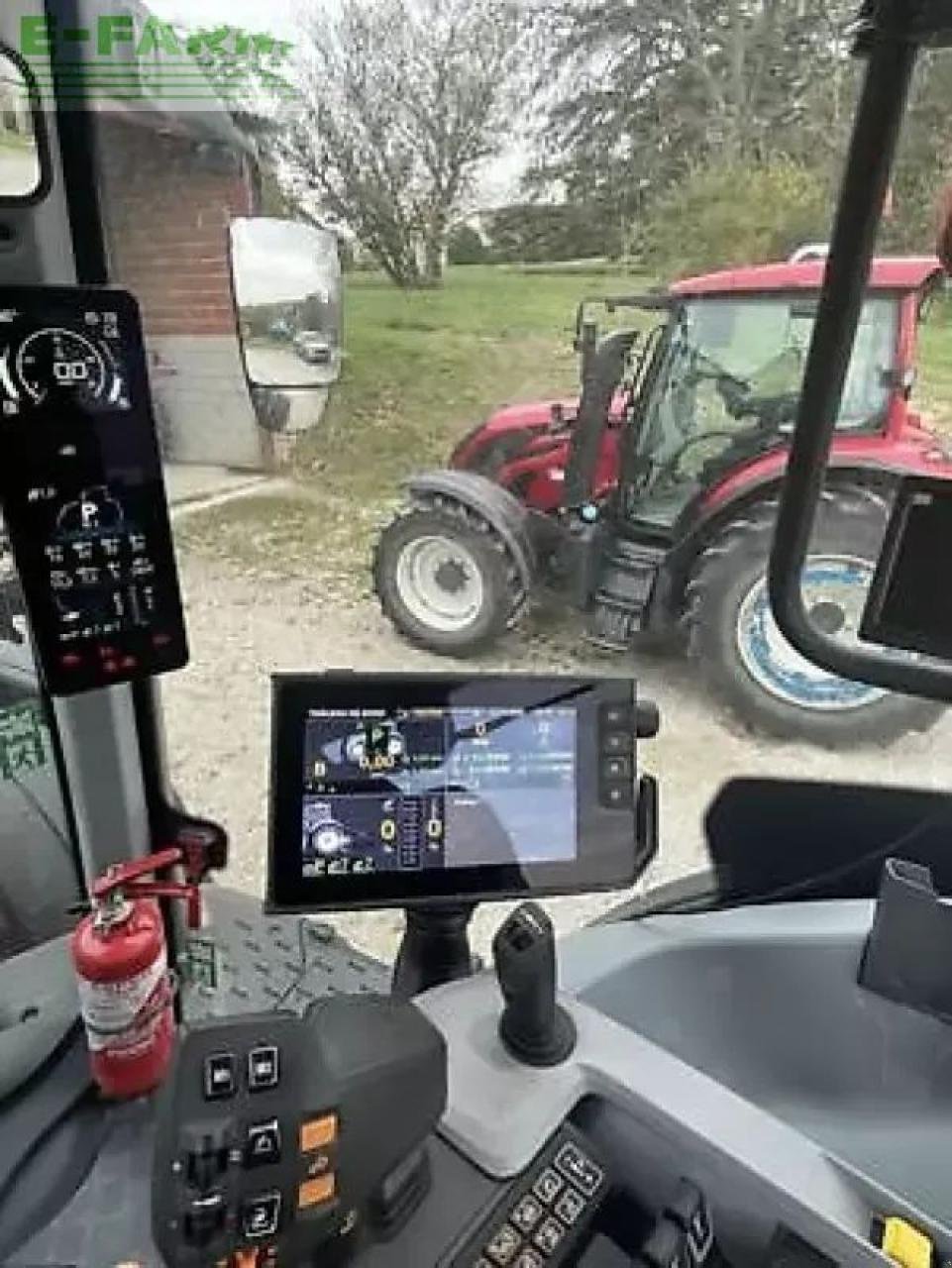 Traktor του τύπου Valtra t215d, Gebrauchtmaschine σε MONFERRAN (Φωτογραφία 7)