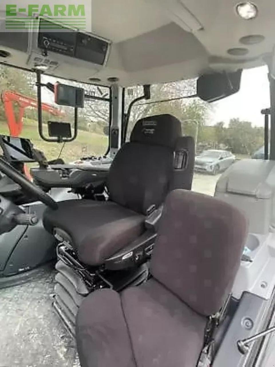 Traktor του τύπου Valtra t215d, Gebrauchtmaschine σε MONFERRAN (Φωτογραφία 12)