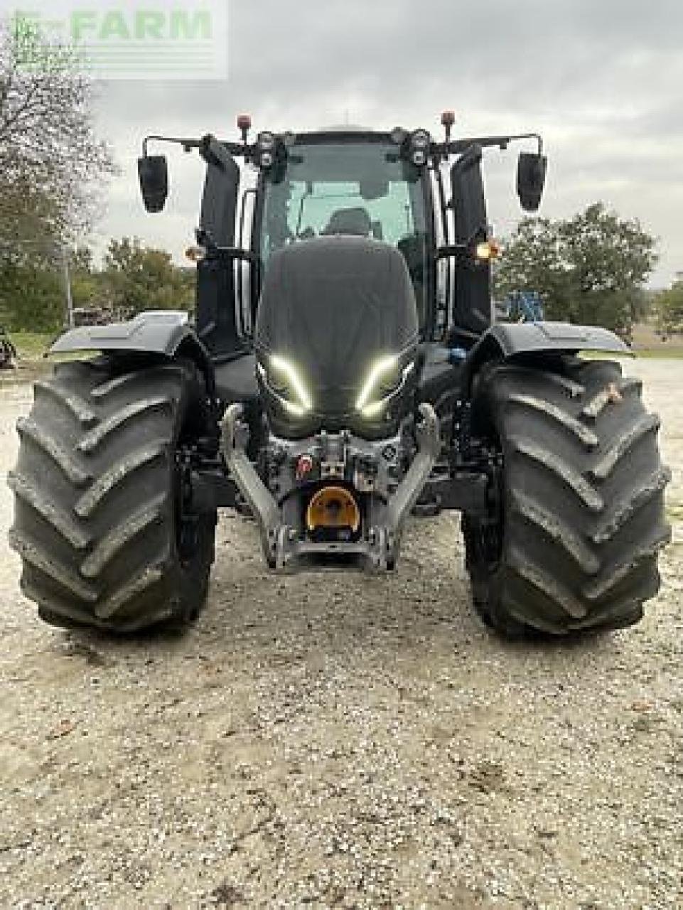Traktor tip Valtra t215d, Gebrauchtmaschine in MONFERRAN (Poză 19)