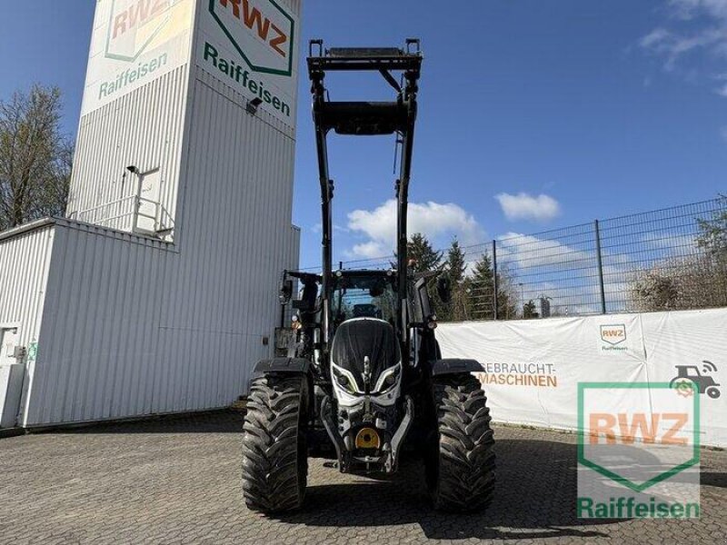 Traktor of the type Valtra T215D, Gebrauchtmaschine in Kruft (Picture 8)