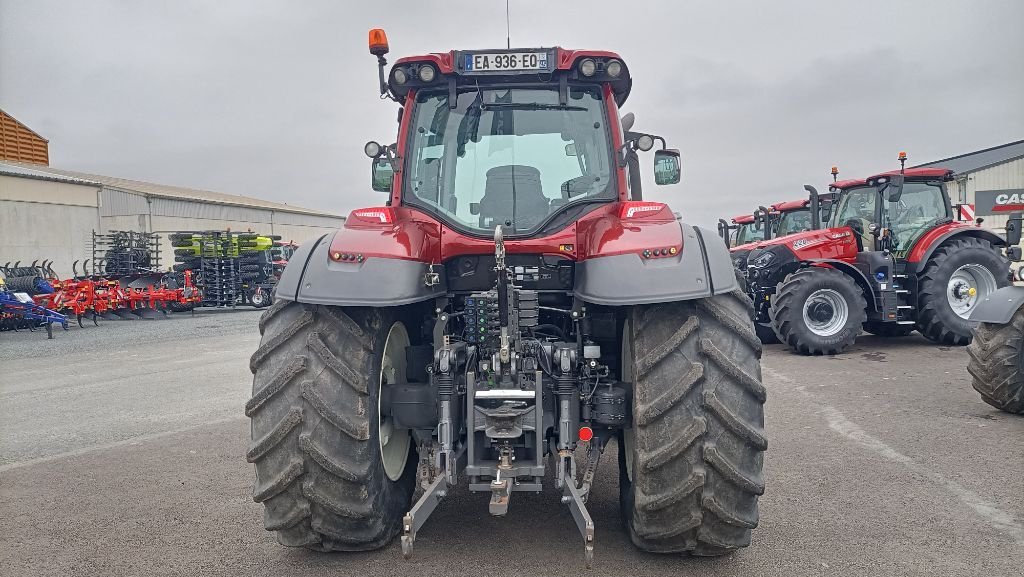 Traktor Türe ait Valtra T234 v, Gebrauchtmaschine içinde SAINT-HILAIRE-EN-PUISEAUX (resim 10)