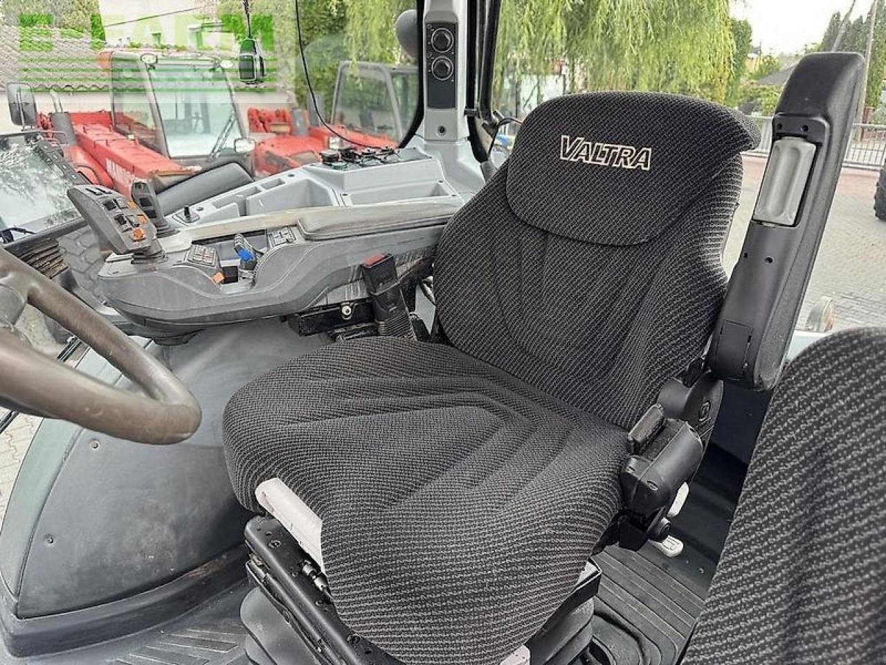 Traktor za tip Valtra t234 versu smarttouch Versu, Gebrauchtmaschine u DAMAS?AWEK (Slika 12)