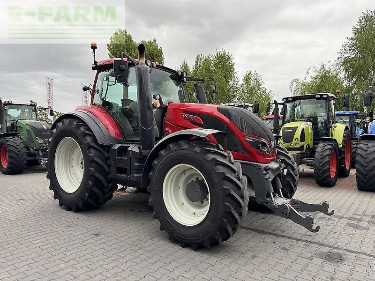 Traktor tip Valtra t234 versu Versu, Gebrauchtmaschine in DAMAS?AWEK (Poză 4)