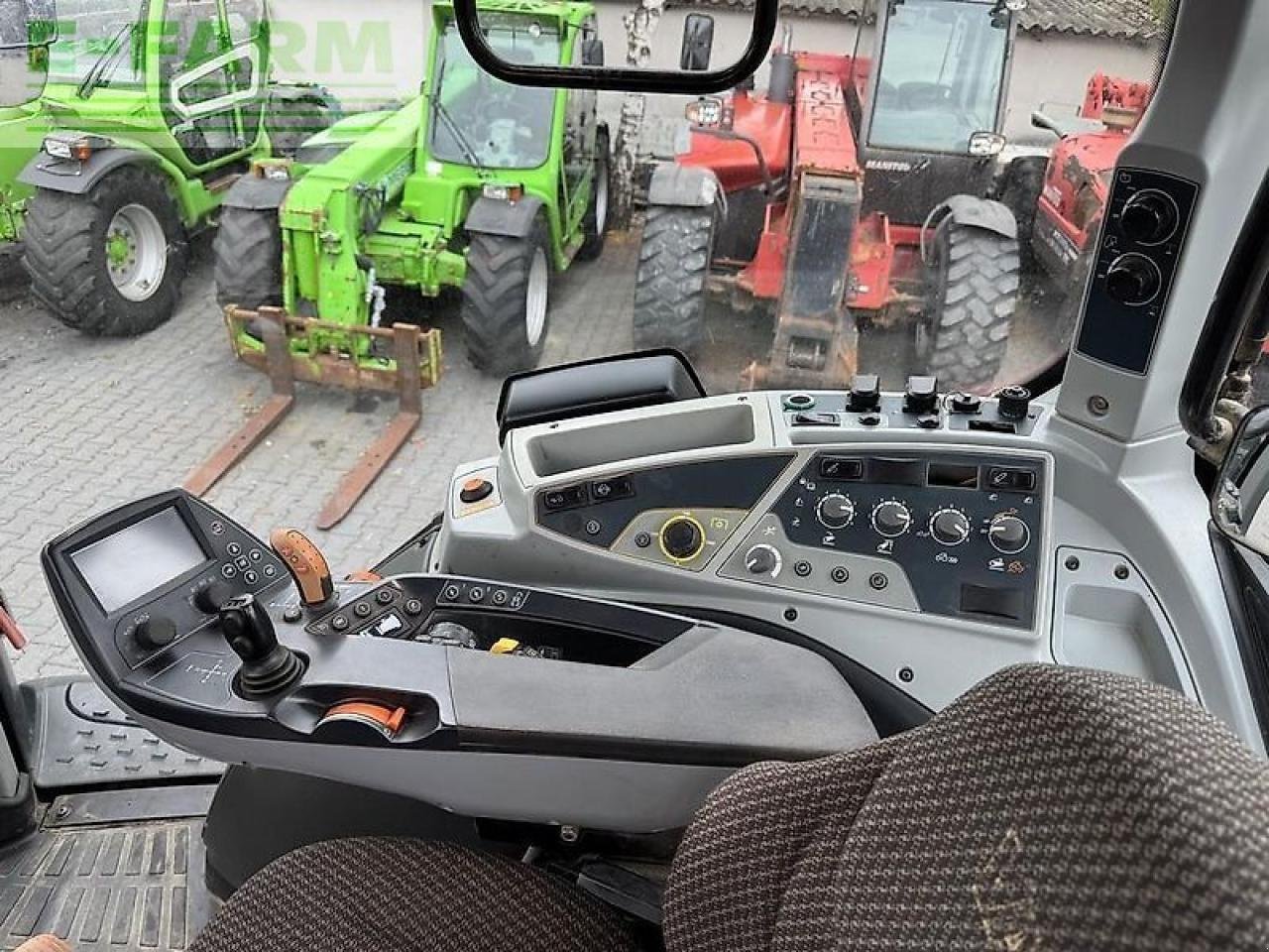 Traktor typu Valtra t234 versu Versu, Gebrauchtmaschine v DAMAS?AWEK (Obrázek 15)