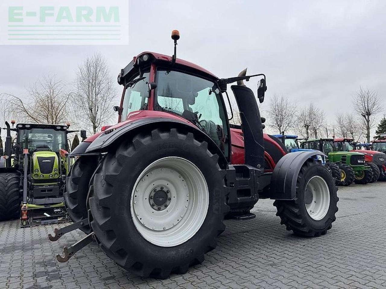 Traktor tipa Valtra t234 versu Versu, Gebrauchtmaschine u DAMAS?AWEK (Slika 5)