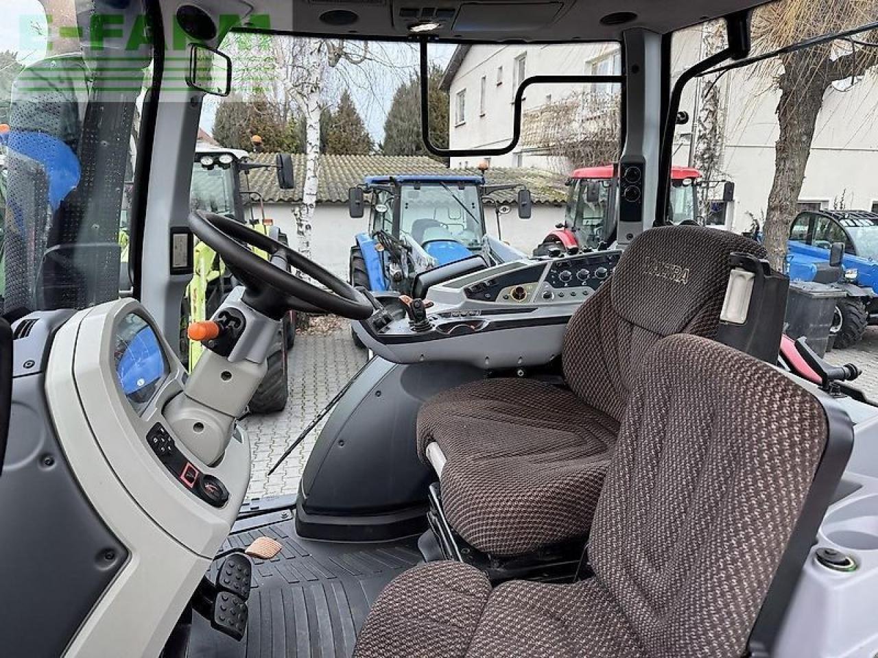 Traktor типа Valtra t234 versu Versu, Gebrauchtmaschine в DAMAS?AWEK (Фотография 11)