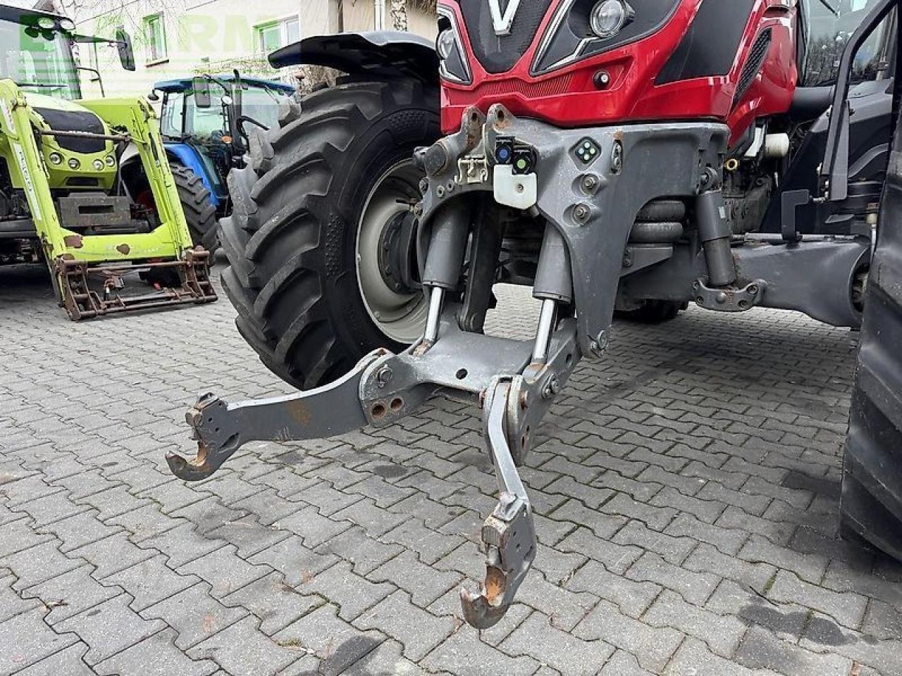 Traktor типа Valtra t234 versu Versu, Gebrauchtmaschine в DAMAS?AWEK (Фотография 21)