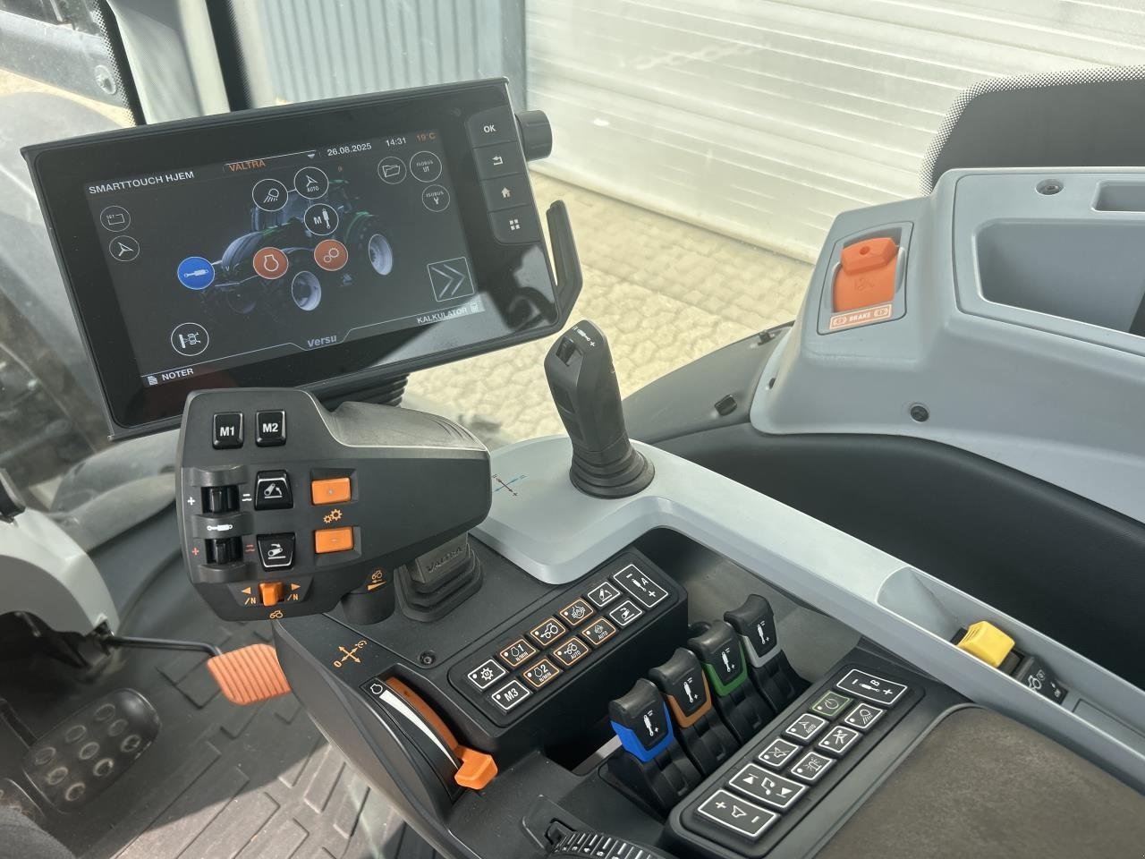 Traktor tipa Valtra T234 VERSU, Gebrauchtmaschine u Jelling (Slika 8)