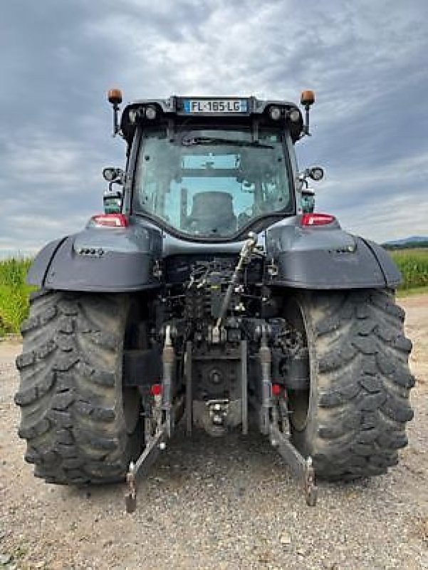 Traktor tipa Valtra T234 VERSU, Gebrauchtmaschine u Sainte-Croix-en-Plaine (Slika 7)