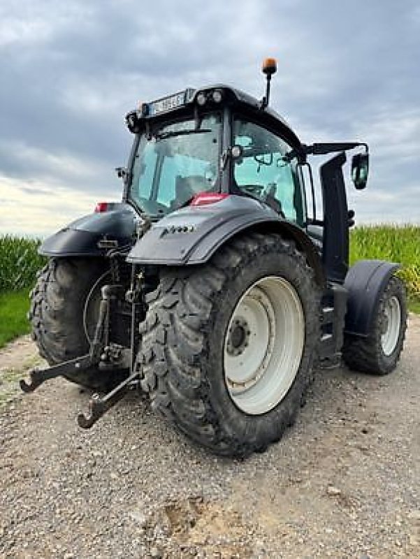 Traktor tipa Valtra T234 VERSU, Gebrauchtmaschine u Sainte-Croix-en-Plaine (Slika 10)